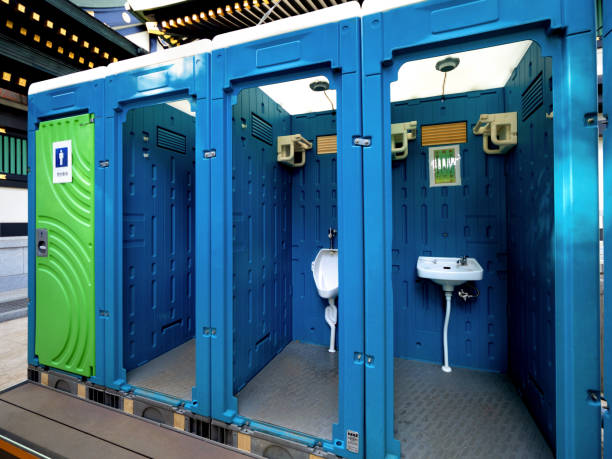 Best Portable restroom trailer rental  in Antioch, IL